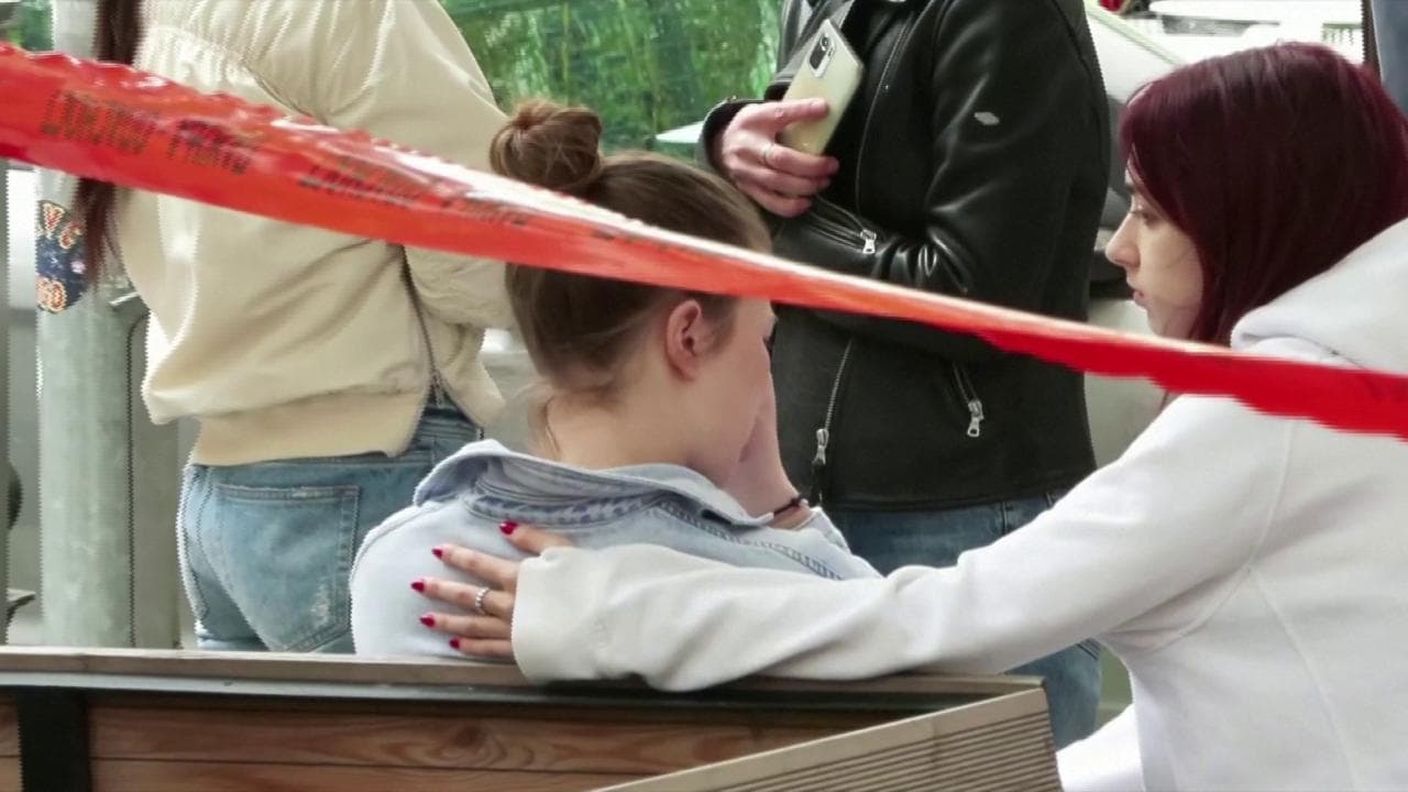 Serbia, quattordicenne spara in una scuola: guardia giurata e otto bambini morti, diversi feriti