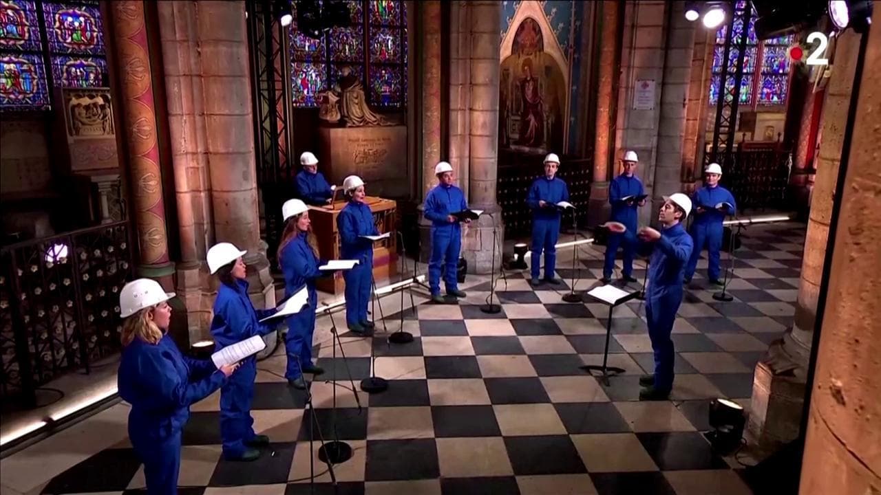Parigi, concerto di Natale a Notre-Dame: è il primo dopo l'incendio del 2019