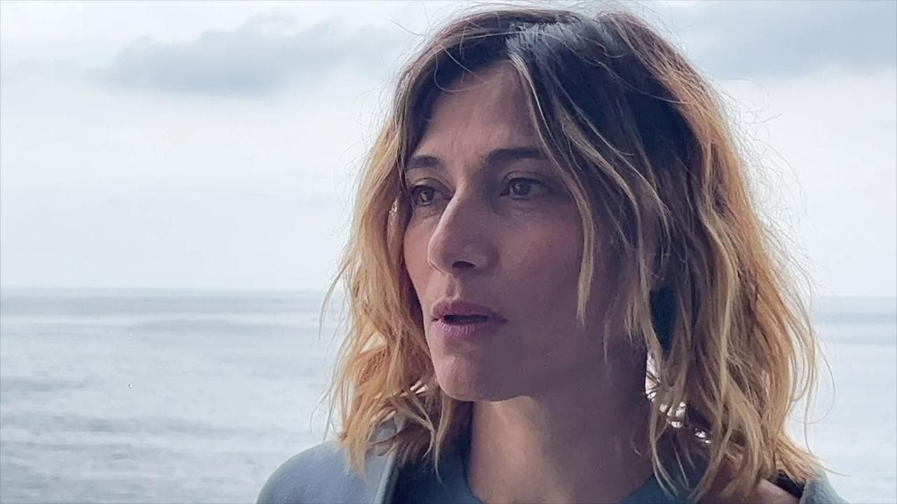 Anna Foglietta: "La commedia non è solo comicità, riflette i nostri vizi e virtù"