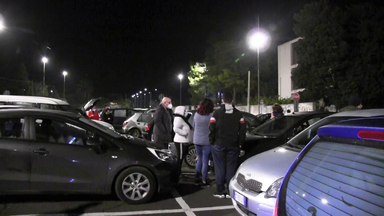 Terremoto nel Ragusano, a Modica gente dorme in strada: "Abbiamo paura"
