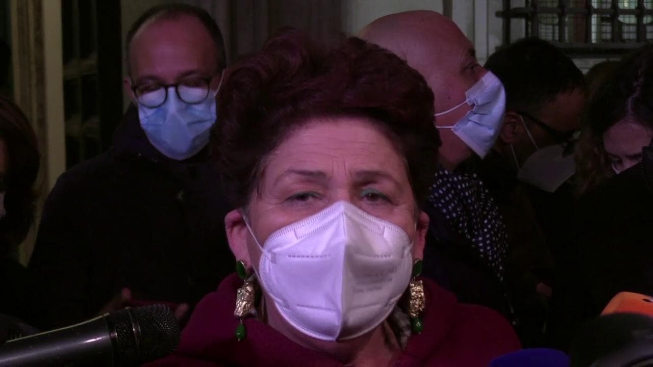 Governo, Italia Viva a confronto con Conte per 40 minuti. Bellanova: "Domani saremo in Cdm"