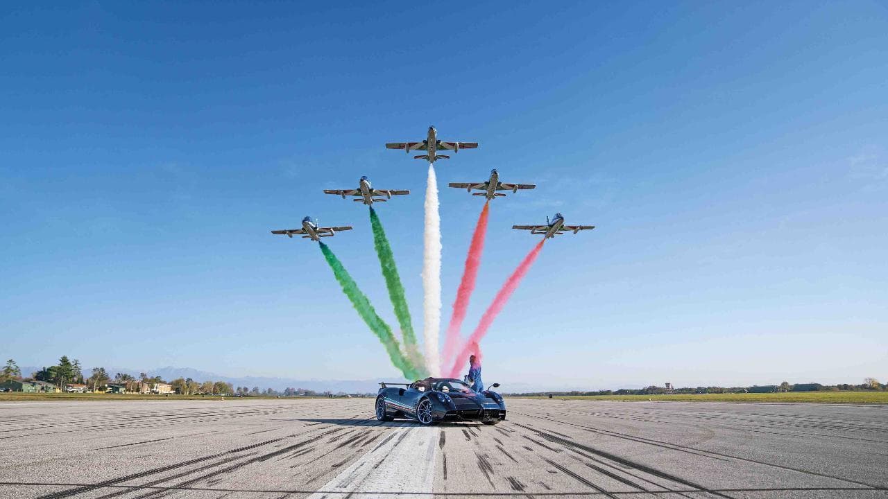 Pagani Huayra Tricolore, omaggio alla Frecce