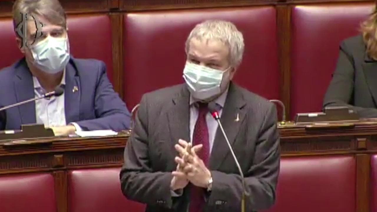 Mes, Borghi (Lega) ai 5S: "Approvate questo scempio? Decidete se essere patrioti o traditori"