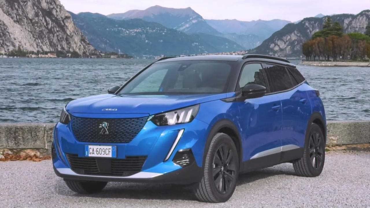 Con la nuova Peugeot e-2008 elettriche sulle strade del lago di Como