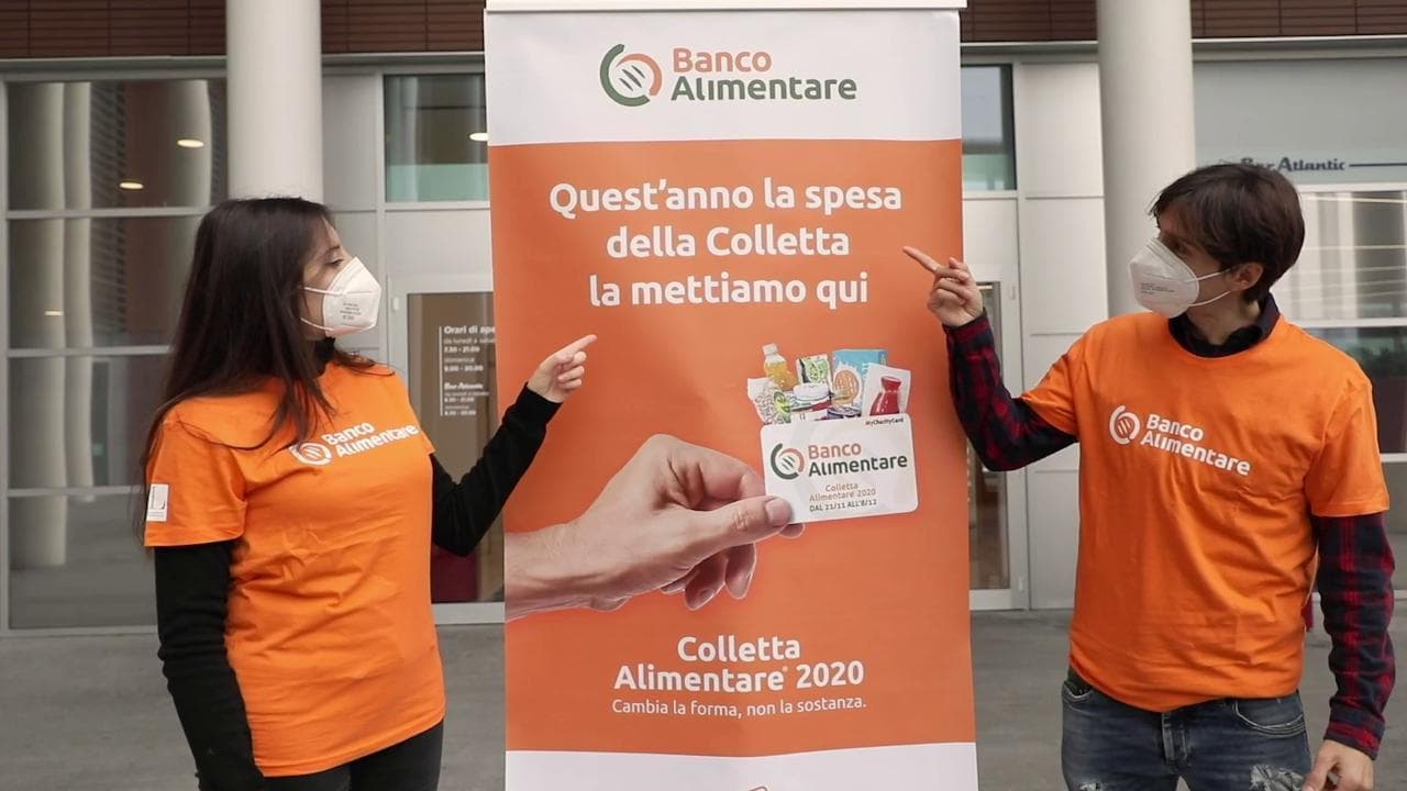 Claudio Marchisio in campo con il Banco alimentare