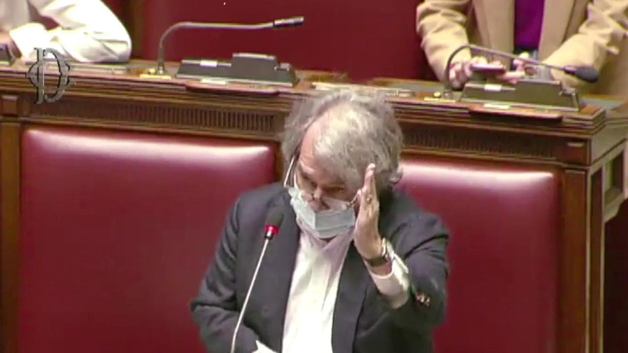 Scostamento di bilancio, tutto il centrodestra vota sì: "Lo facciamo per l'Italia, non per il Governo"