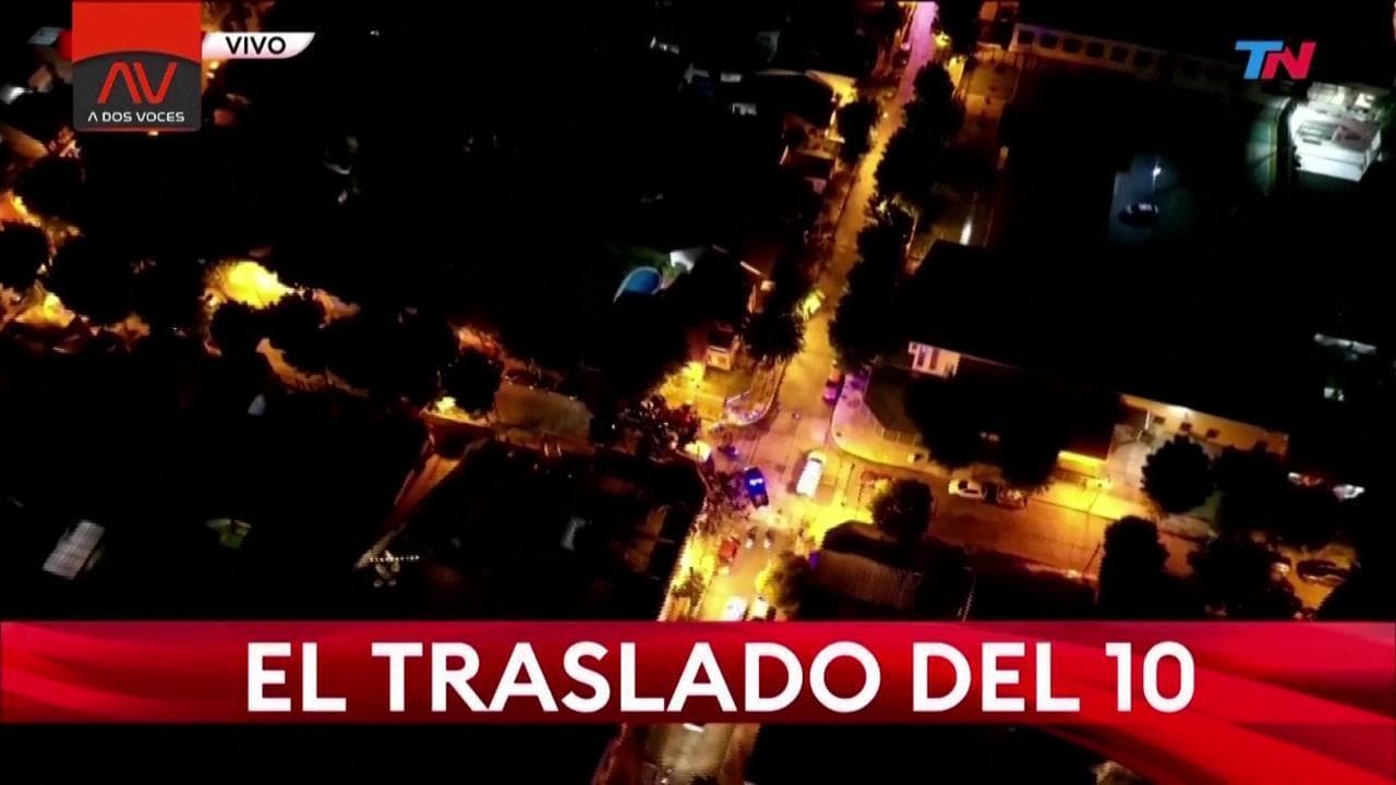 Morte Diego Armando Maradona, Buenos Aires: applausi all'arrivo del feretro alla Casa Rosada