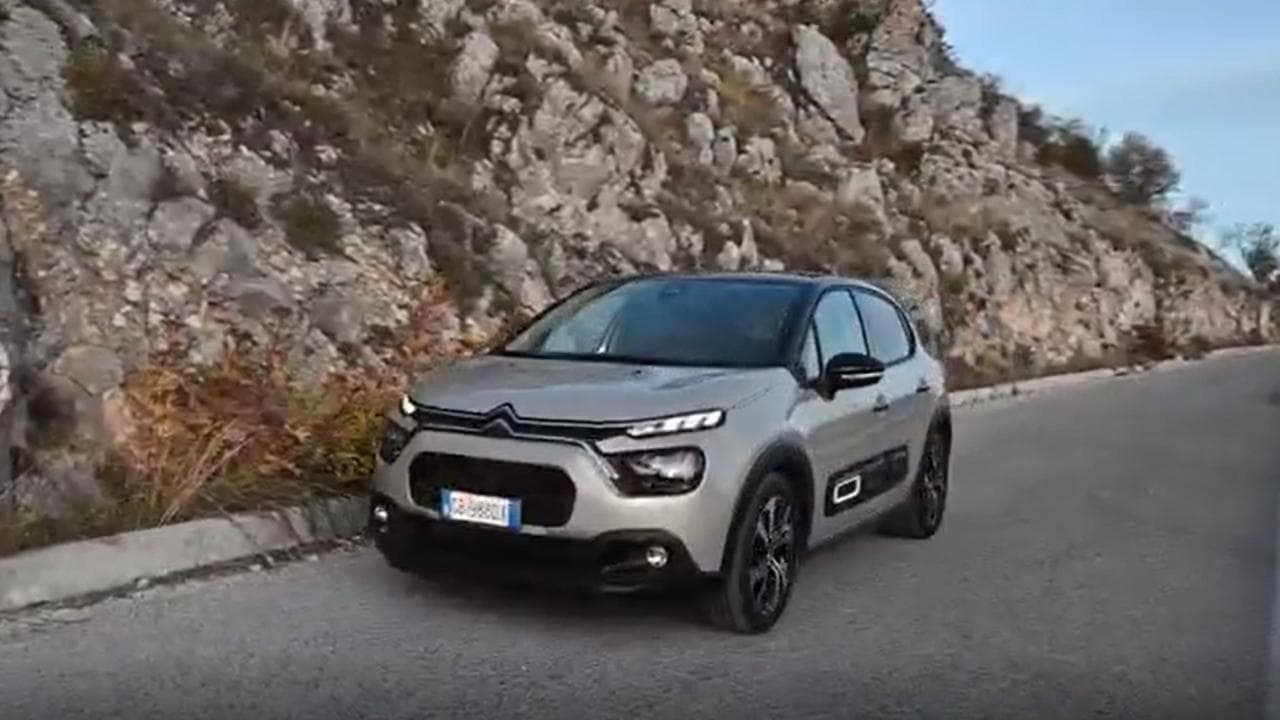 Citroen C3, sulle tracce di Lady Hawke