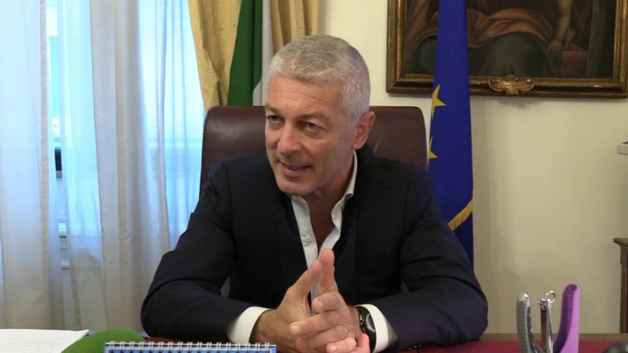 Calabria, Morra dopo le parole su Santelli: "Chiedo scusa alle persone che si sono sentite offese"