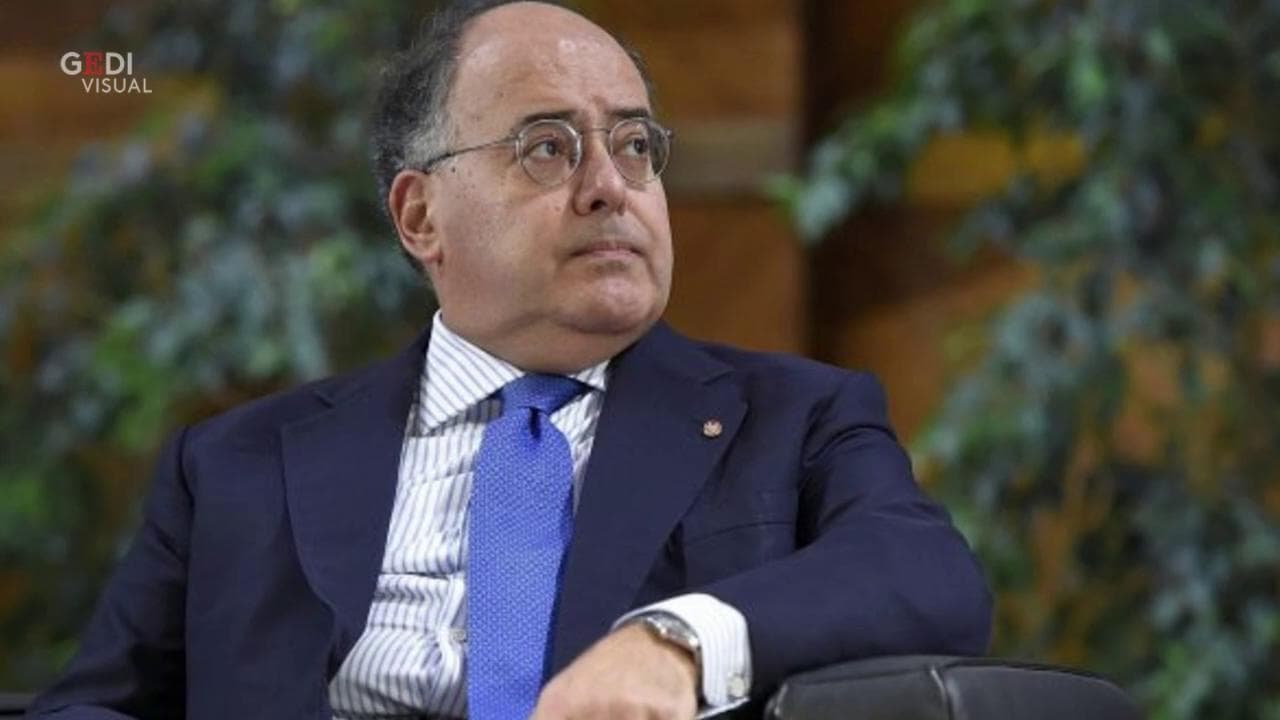 Sanità Calabria, Gaudio rinuncia all'incarico: "Mia moglie non vuole trasferirsi a Catanzaro". Sui social scoppia l'ironia