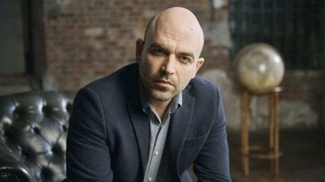 Libri, Saviano a Radio Capital: " 'Gridalo' è un libro per riaprire gli occhi e ritrovare la forza d'indignarsi"
