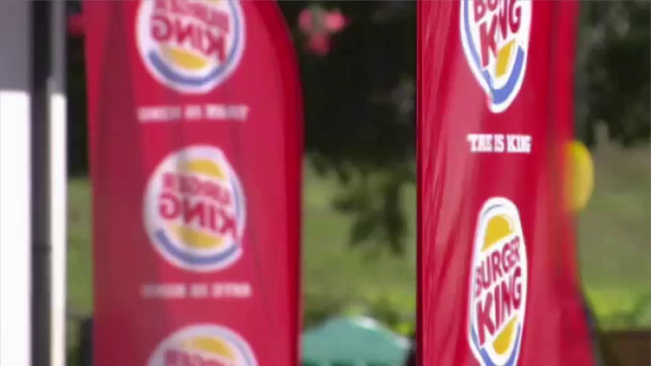 Burger King, in arrivo le confezioni riutilizzabili per bibite e panini