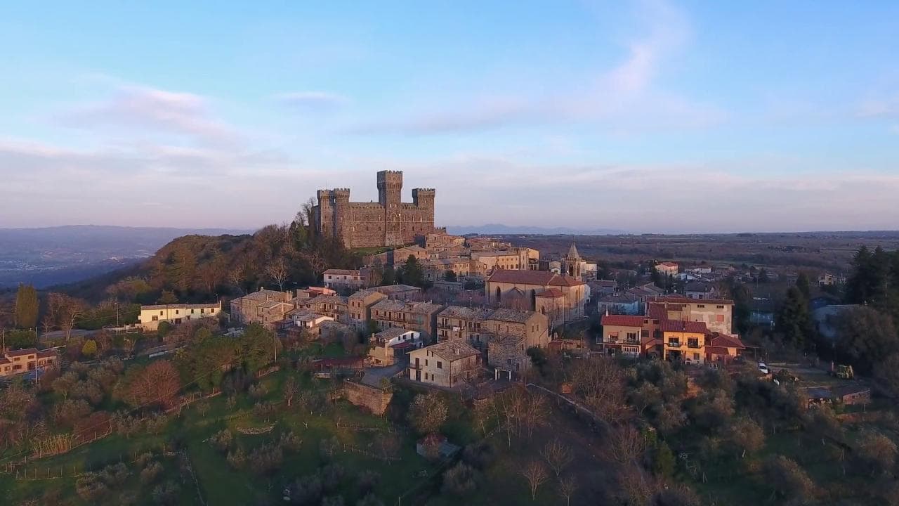 'I cavalieri di Castelcorvo' tra i fratelli Grimm e Stranger Things, la nuova serie tutta italiana