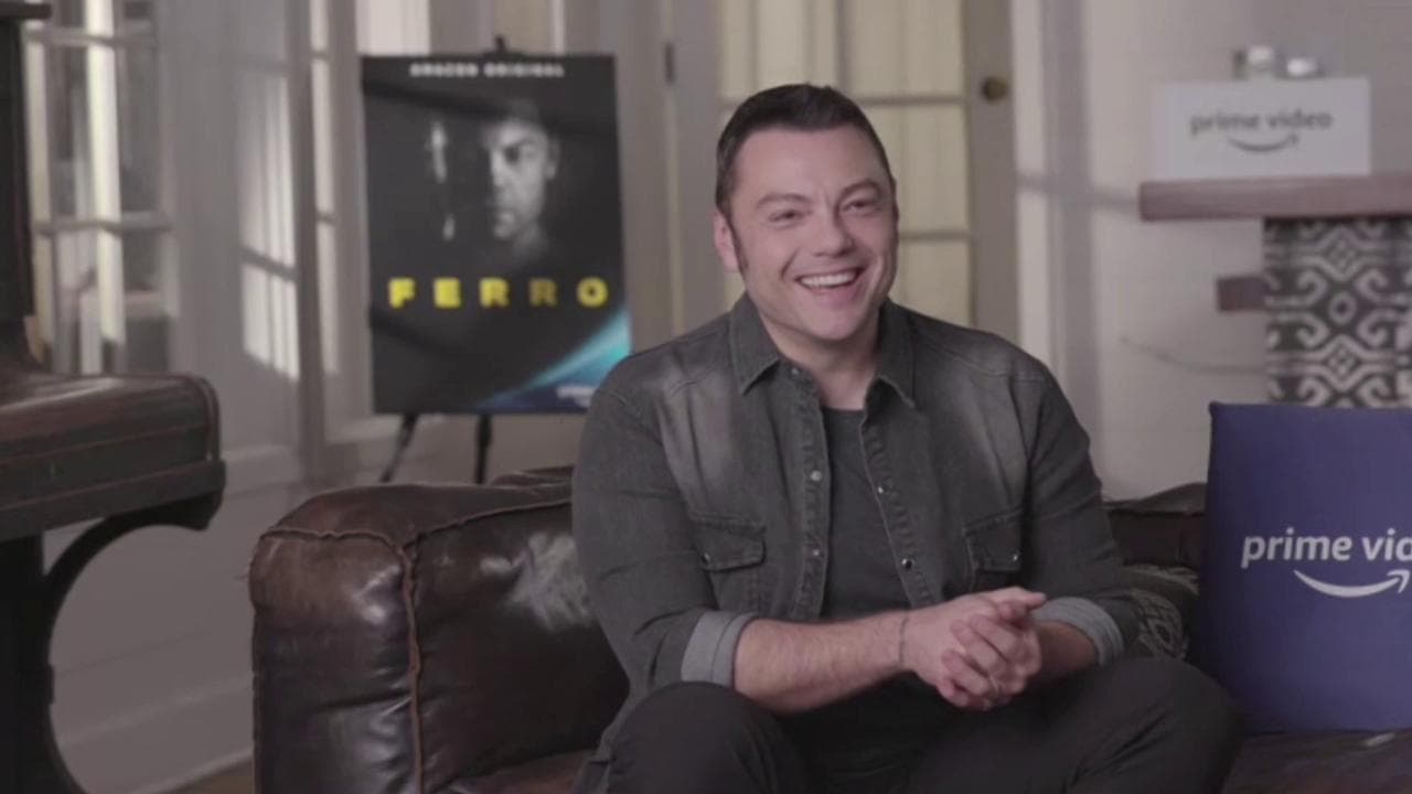 Tiziano Ferro si racconta in un doc: "Ho cercato di essere trasparente, ho pianto di gioia"