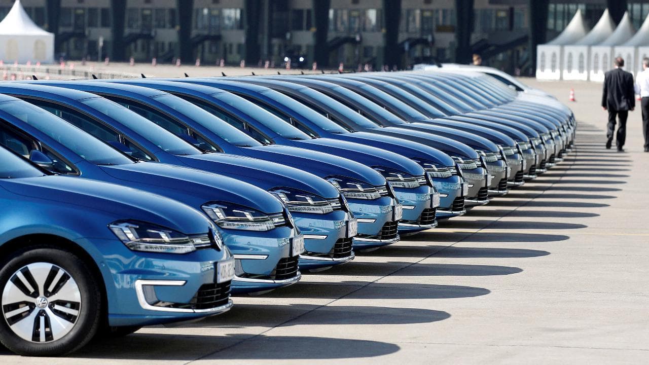 Mercato Italia; l'auto a ottobre è ancora in calo