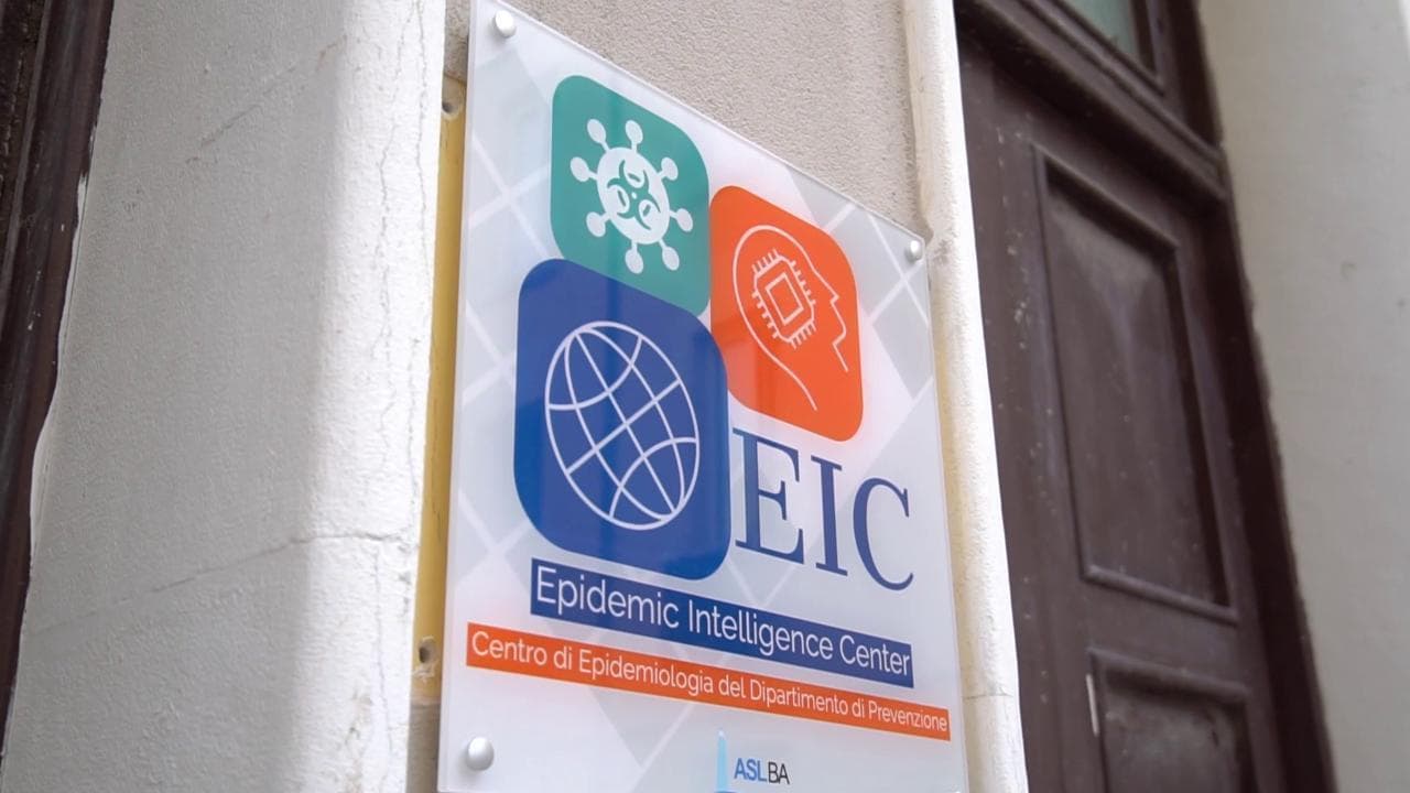 Bari, nel Centro di tracciamento Covid-19