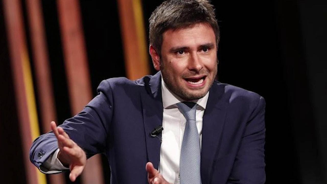 M5S, Di Battista: "Pretenderò la conferma della regola dei due mandati"
