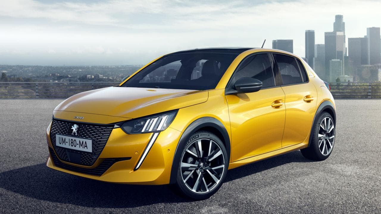 Nuova Peugeot e-208 senza segreti