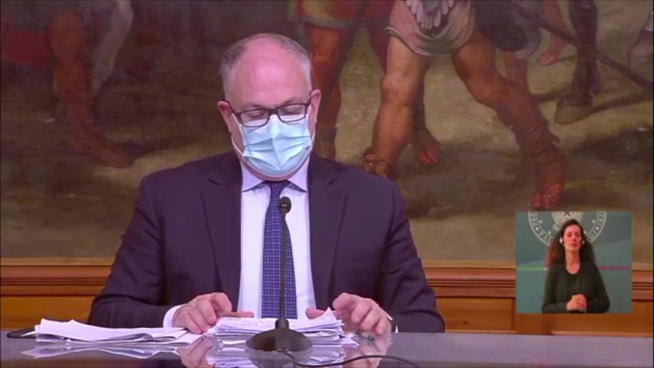 Manovra, Gualtieri: "Estenderemo la cassa integrazione stanziando 5 miliardi"