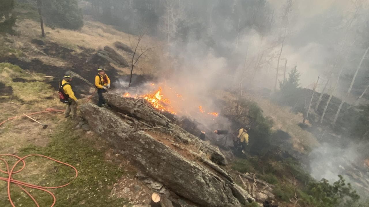 Usa, Colorado colpito dal più vasto incendio della sua storia: ancora fiamme da spegnere dopo oltre due mesi