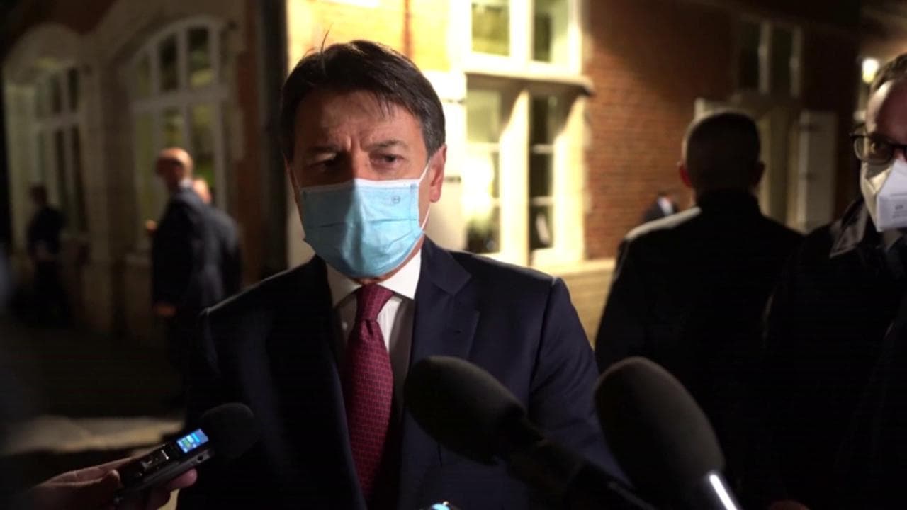 Coronavirus, il premier Conte: "Non mi aspetto un lockdown su Milano"