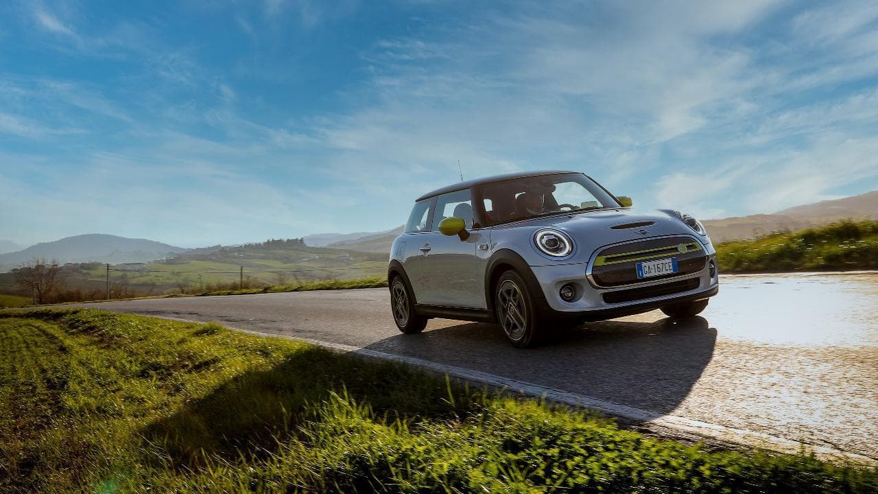 Mini Cooper: colpo di genio per l'auto elettrica