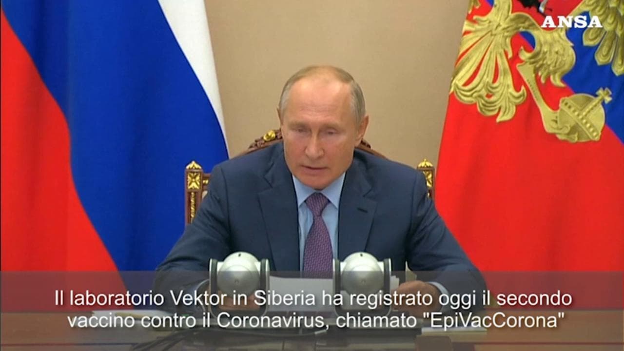 Coronavirus, Putin: "Abbiamo un secondo vaccino. Si chiama "EpiVacCorona"