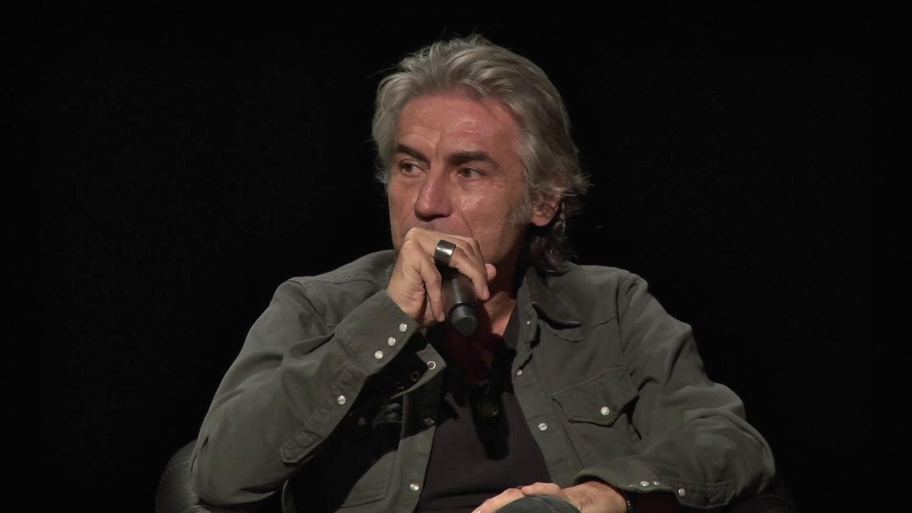 Ligabue: "Quella volta che ho incontrato la zingara"