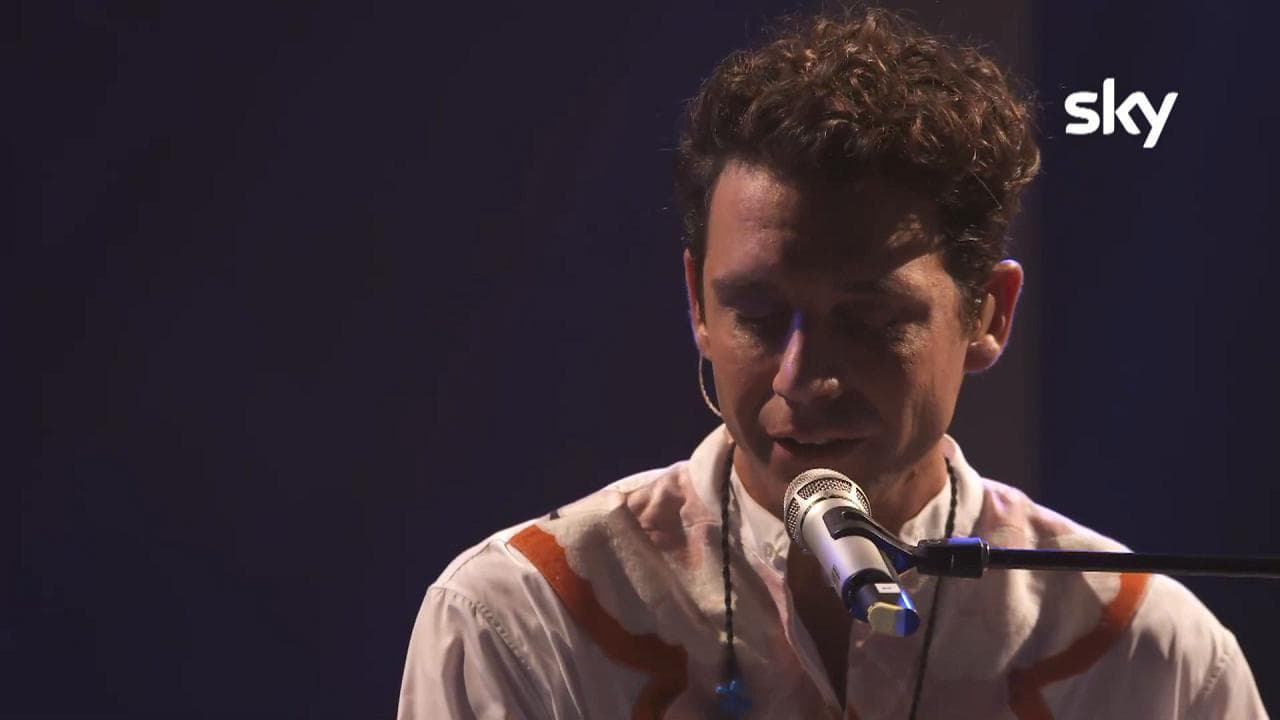 Mika al piano con 'Any other world' per la sua Beirut ferita