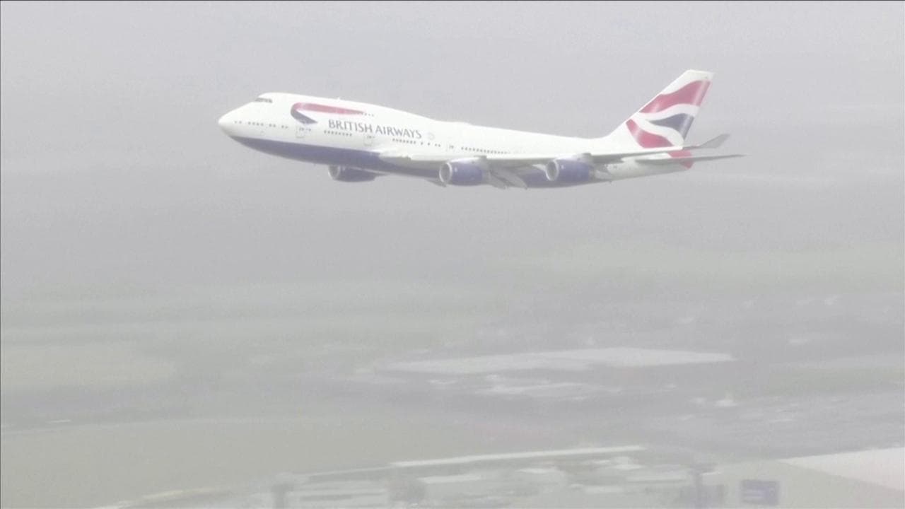 British Airways, il Boeing 747 dice addio a Londra: l'ultimo decollo