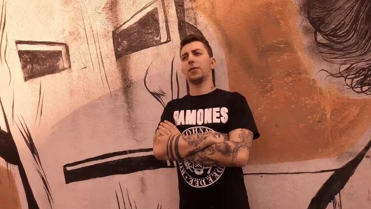 'Fancazzista' è il nuovo videoclip di Sam Blue, figlio di Max Gazzè