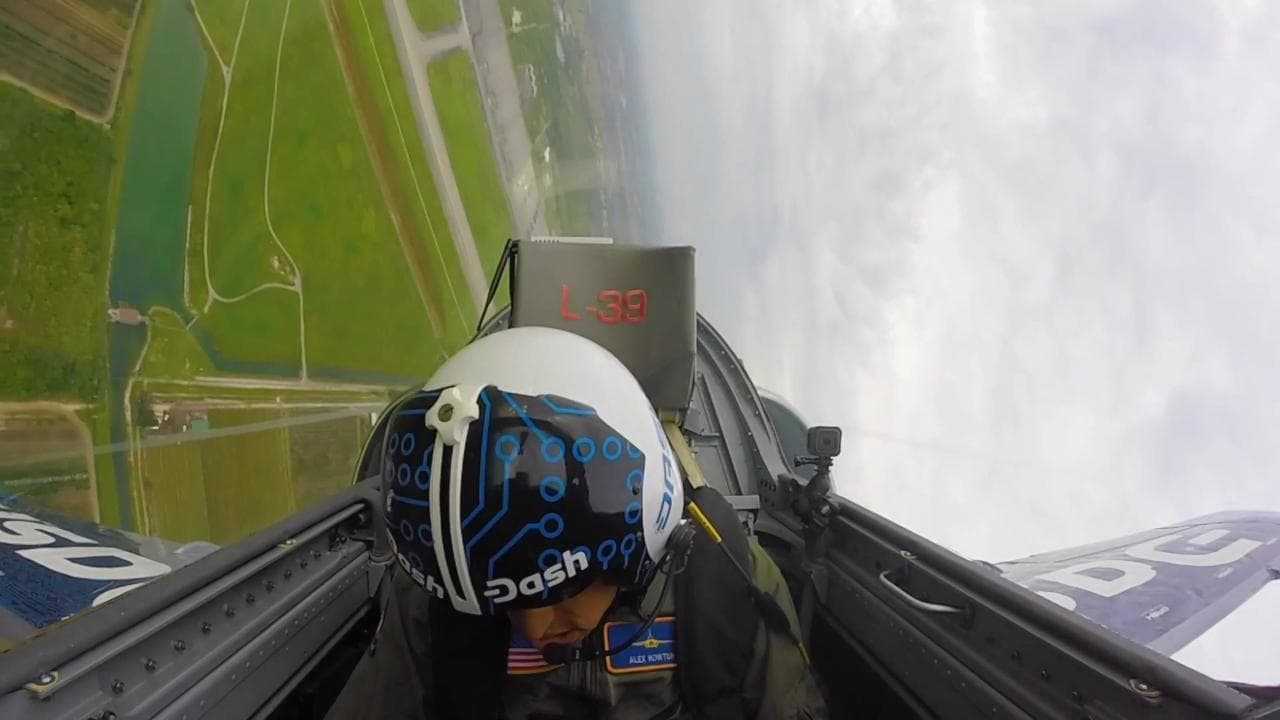 Florida, malore in volo: pilota di jet sviene durante una manovra ad alta velocità