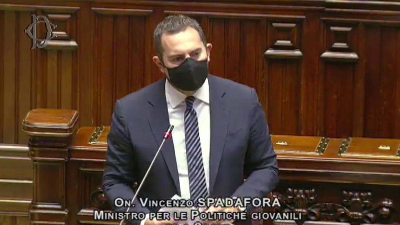 Sport, Spadafora: "Pronto protocollo per la graduale riapertura degli stadi"