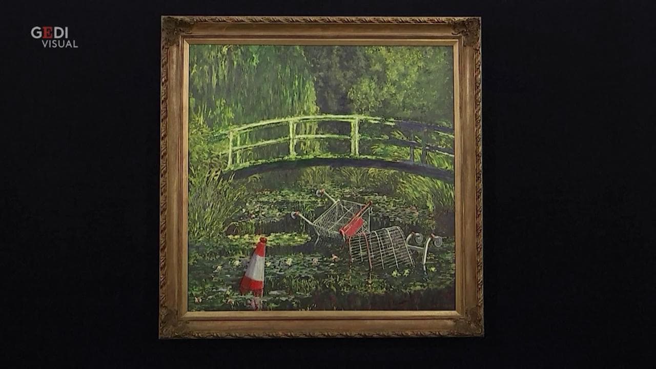 Banksy, all'asta da Sotheby's il dipinto che stravolge Monet, valore tra i 3 e i 5 milioni di sterline