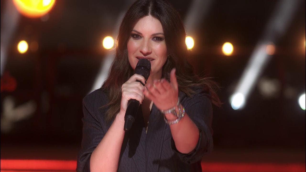 Laura Pausini al Colosseo canta per Mika e 'I love Beirut'