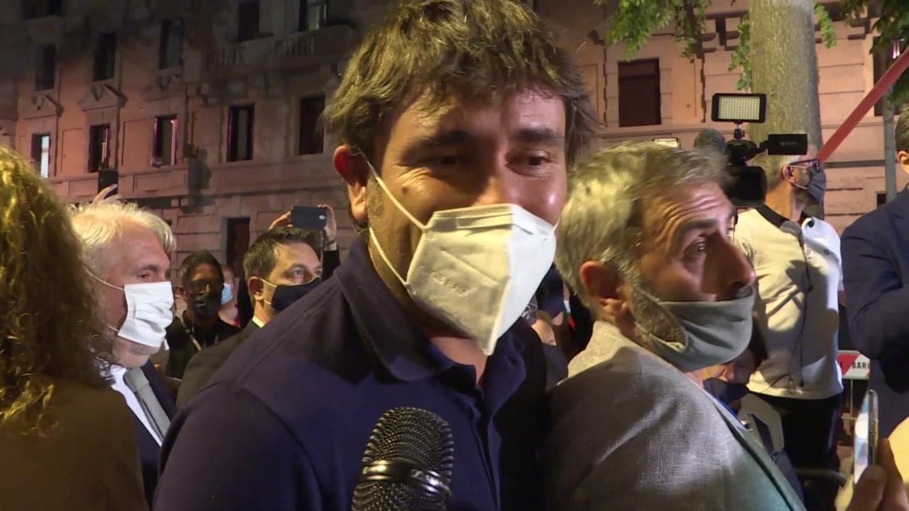 Bari, Di Battista: "Tornare il Parlamento? Decideranno gli italiani"