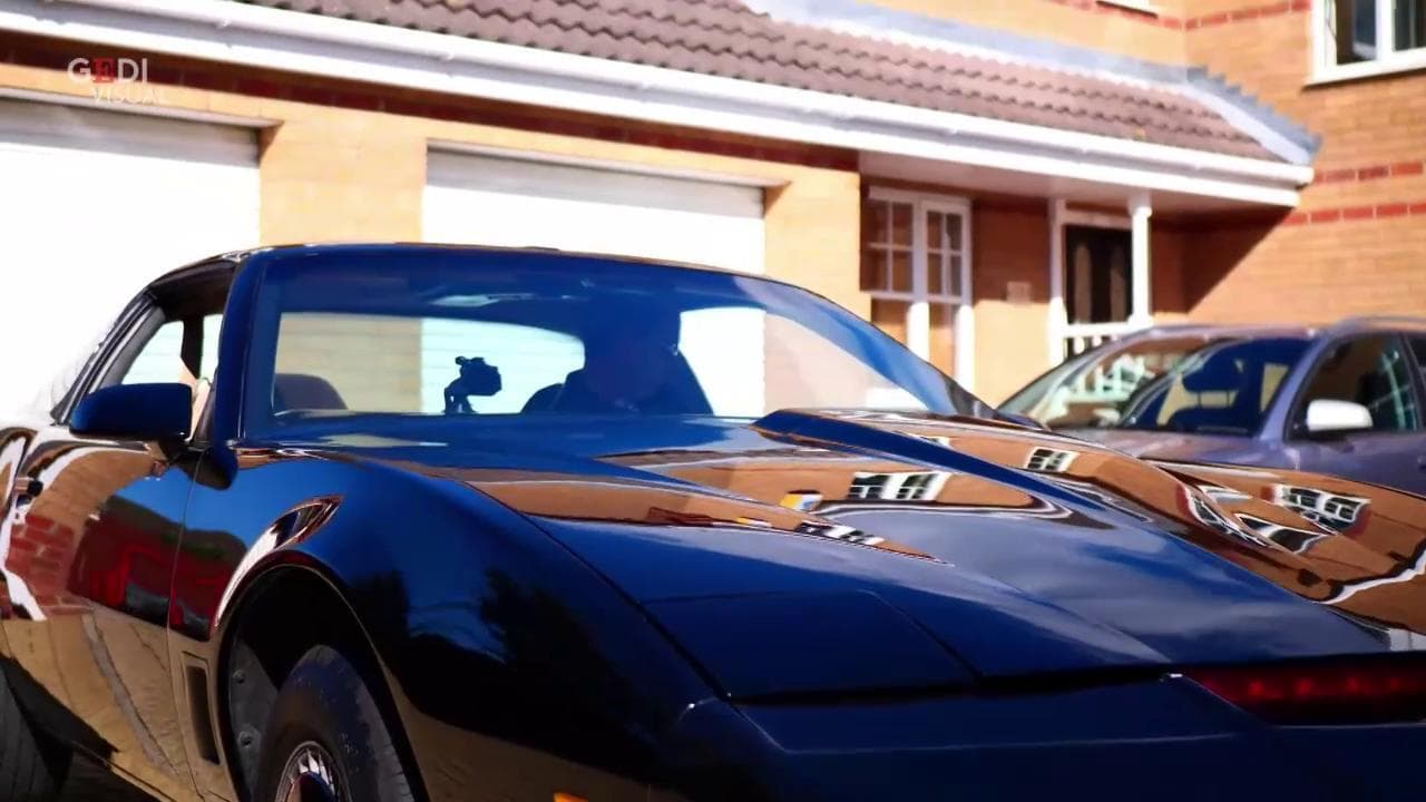 Gb, spende 32.000 sterline per trasformare la sua auto in Kitt di "Supercar"