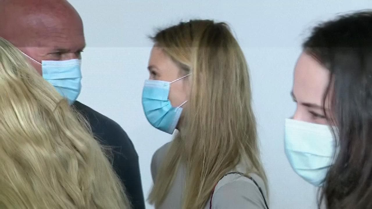 Israele, la top model Bar Refaeli condannata per frode fiscale: nove mesi ai servizi sociali