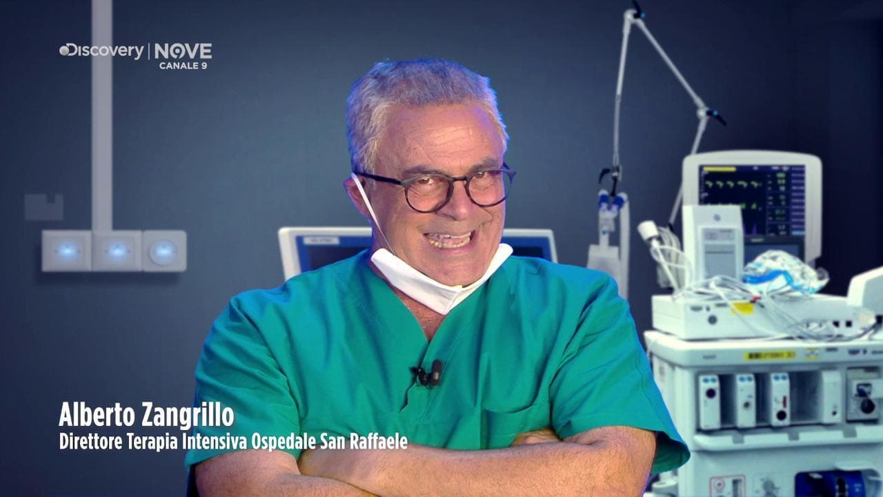 Covid, Crozza diventa Zangrillo: "Andate dove volete ma non al San Raffaele, è già pieno di miei amici"