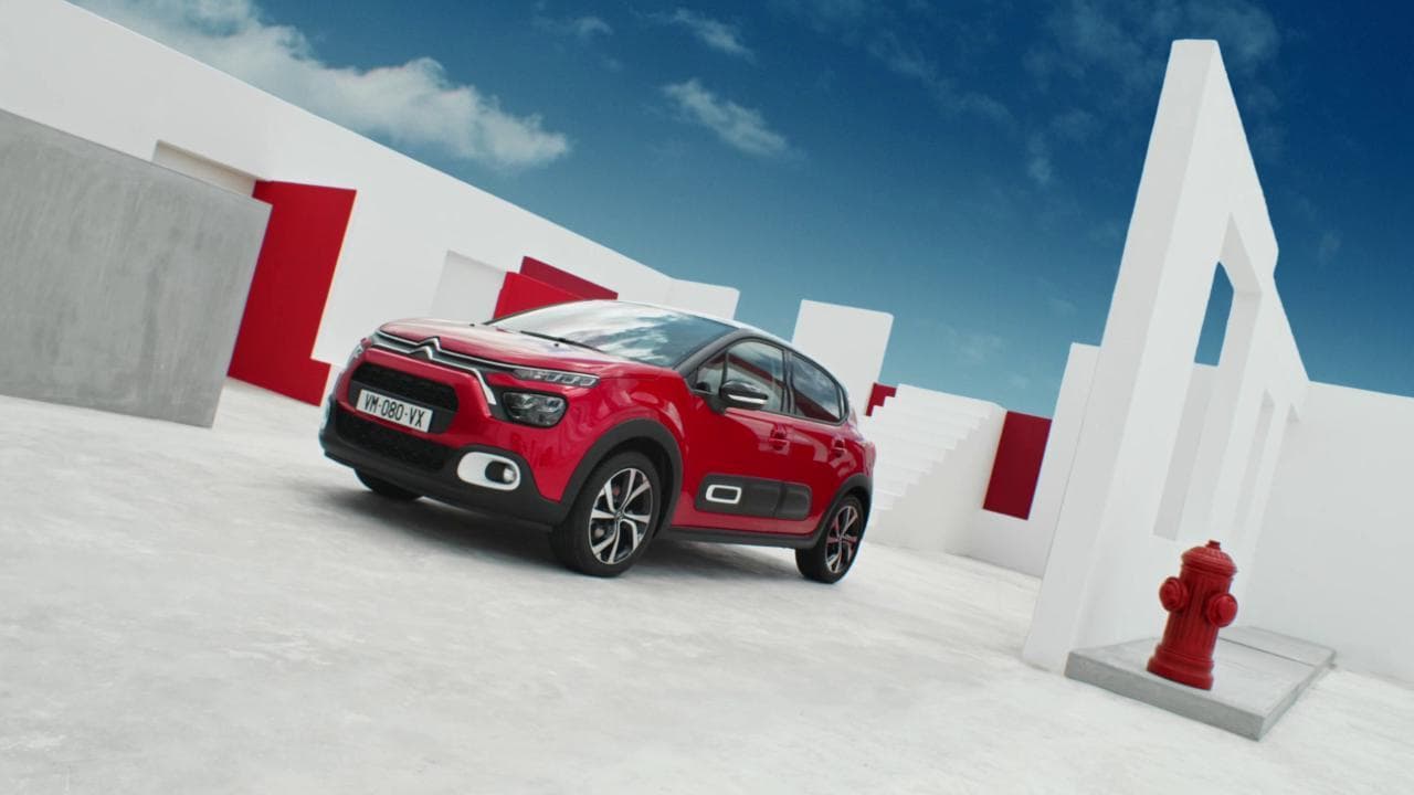 Citroën C3, il debutto in società