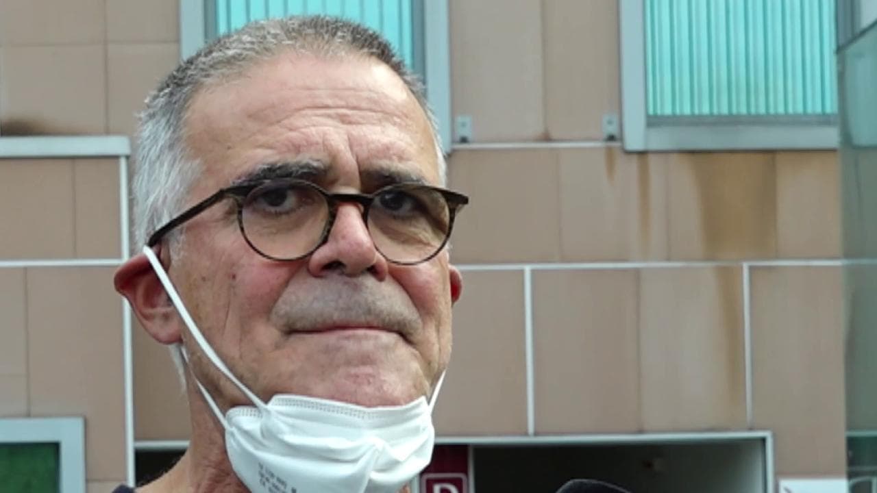 Coronavirus, terza notte di Berlusconi in ospedale. Zangrillo: "Fase delicata ma decorso regolare"