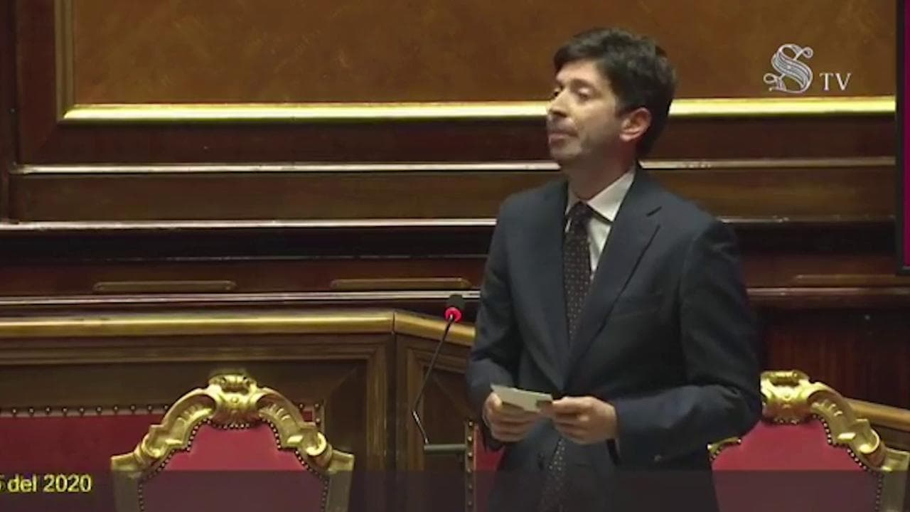 Coronavirus, Speranza: "Le mascherine a scuola sono obbligatorie"