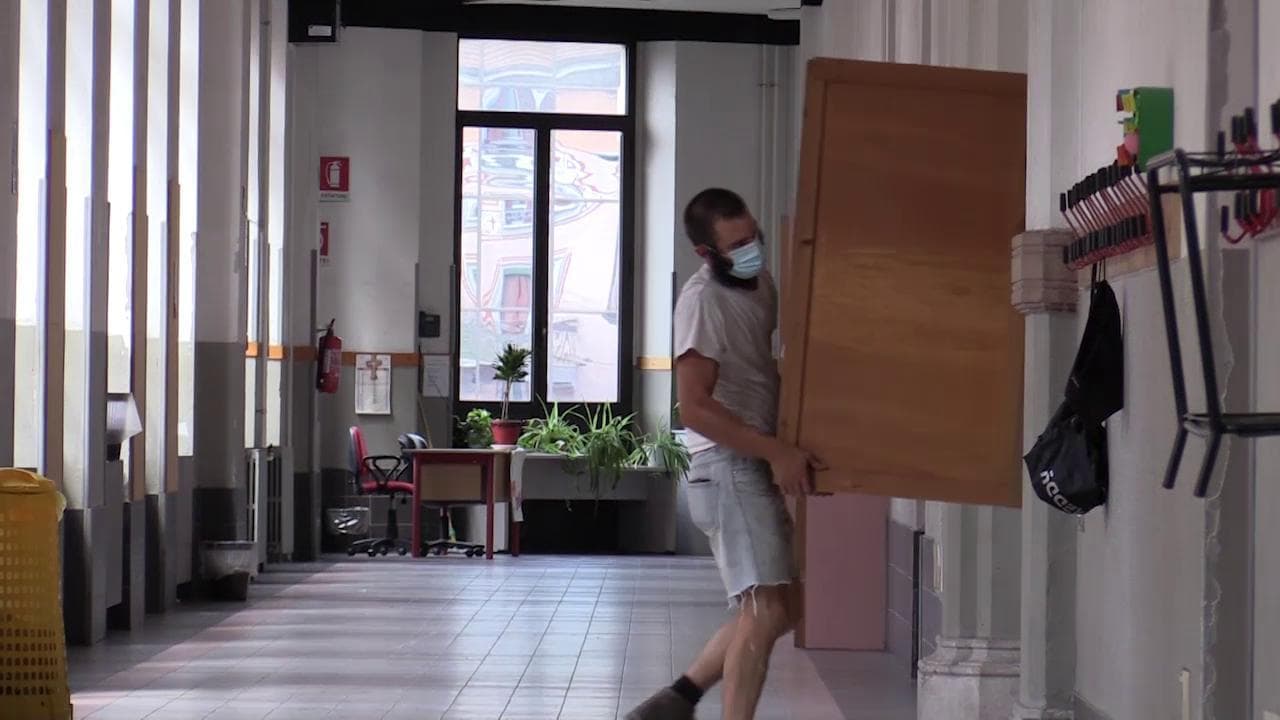 Ripartenza scuola, Milano: "Ecco come mangeranno i bambini a mensa"