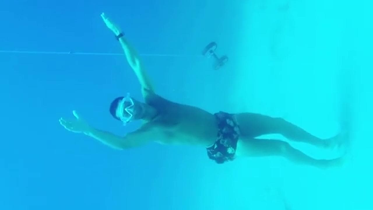 Cristiano Ronaldo in versione sub, 14 metri sott'acqua: "Chiamatemi Nettuno"