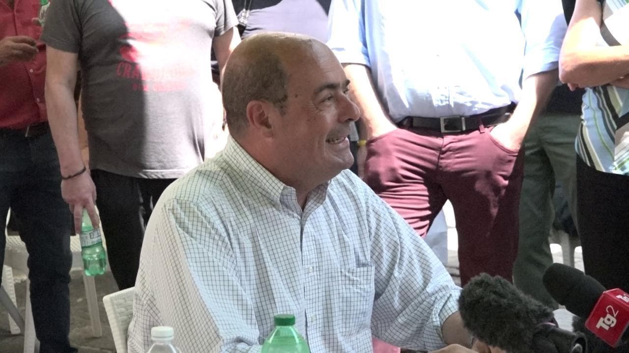 M5s, Zingaretti: "Bene il via libera ad alleanze con partiti: siamo diversi ma non avversari"