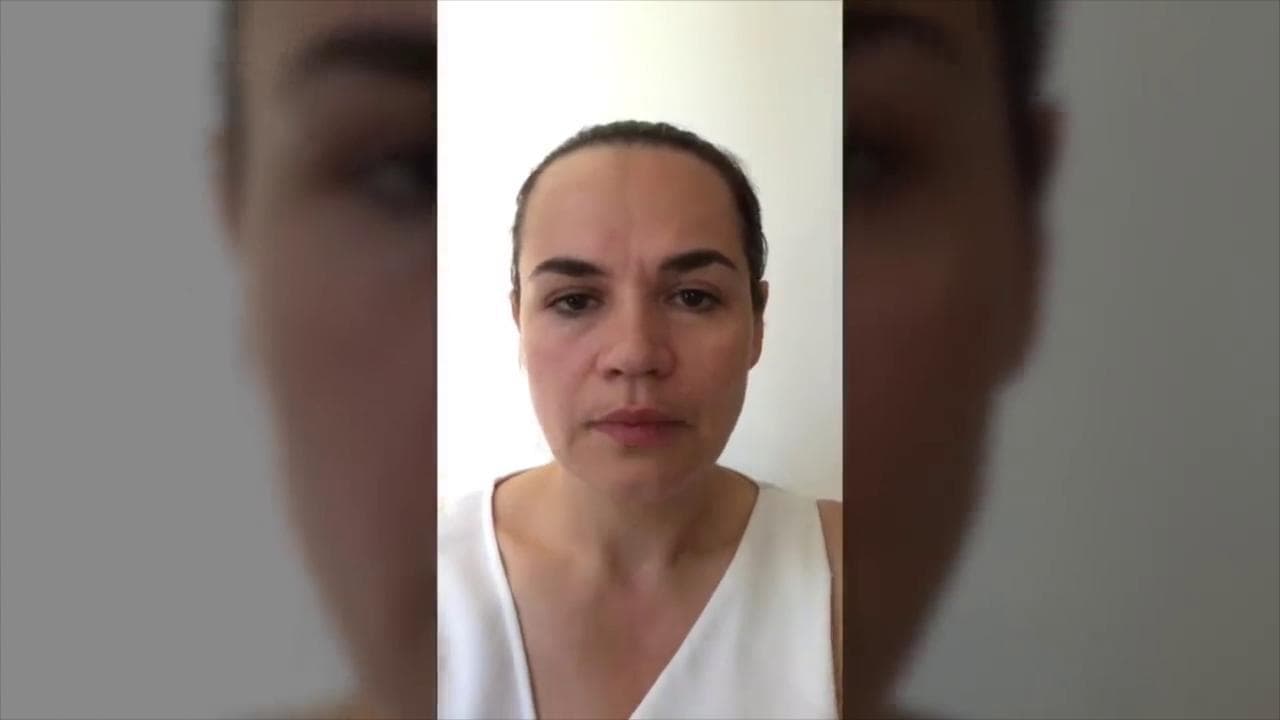 Bielorussia, la candidata dell'opposizione Tikhanovskaja dopo la fuga in Lituania: "Decisione difficile, i figli sono la cosa più importante"