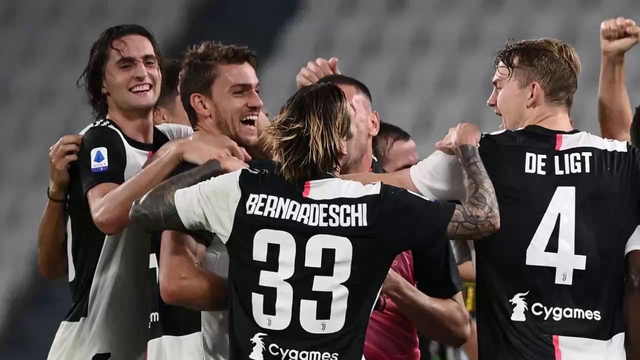 La Juventus vince lo scudetto da 9 anni. Ecco com'era il mondo nel 2011