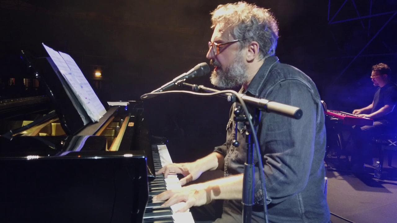 Brunori Sas a Ravenna con il suo 'Concertino acustico': "Incontrarsi di persona è un'altra cosa"