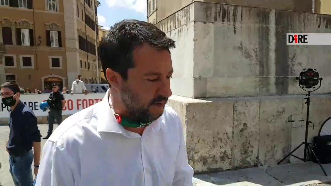 Bomba d'acqua a Palermo, Salvini: "Importante che salvino tutti quelli che devono essere salvati"