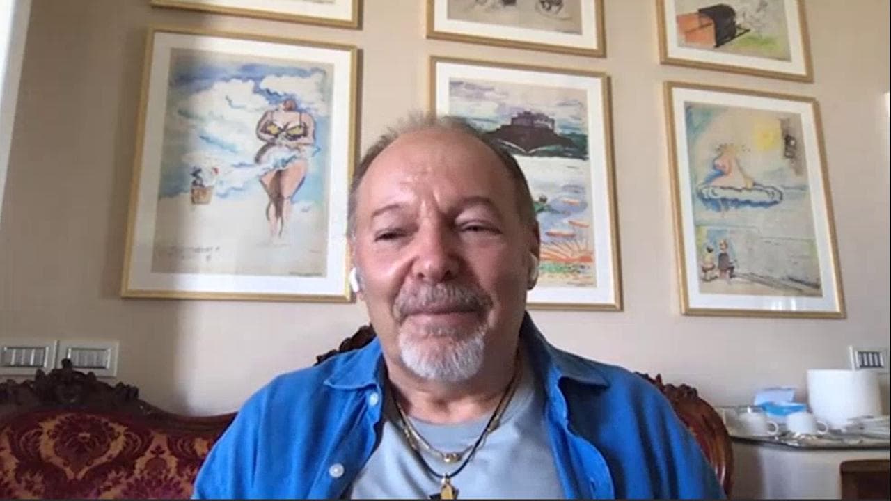 Vasco Rossi: "Vi racconto qual è stato il mio primo amore"